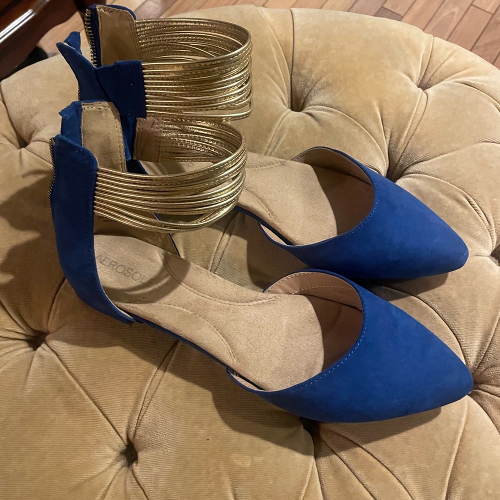 AEROSOLES Blue Flats with Gold Straps
